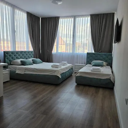 Mimoza Apartman *